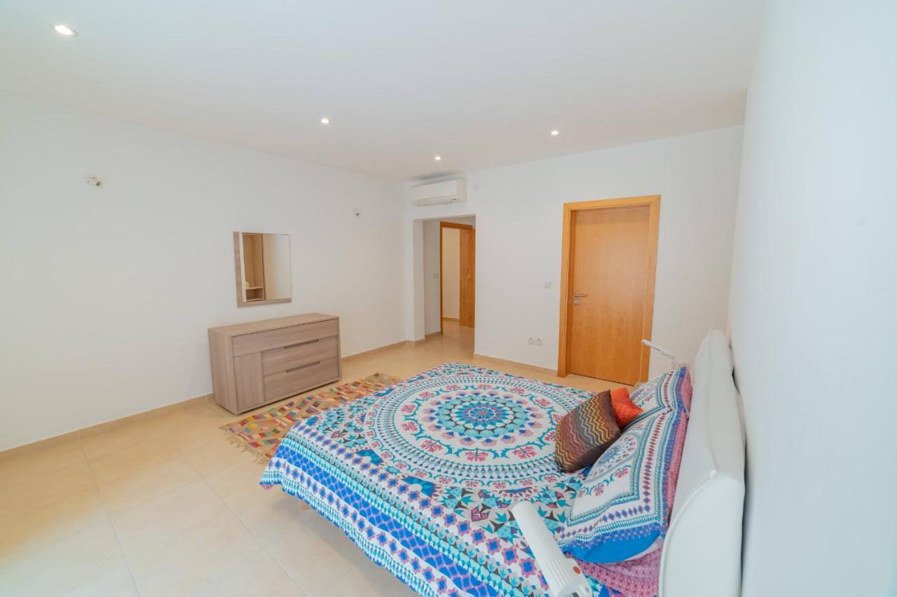 Luxury Seaview & Pool-Hosted By Sweetstay Mellieħa Exteriér fotografie